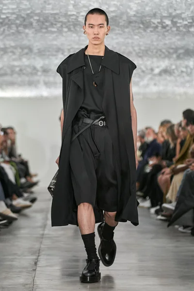 Look 62